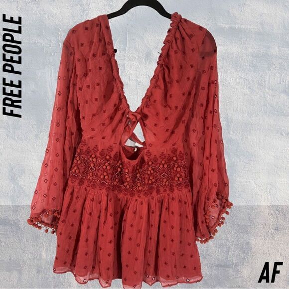FREE PEOPLE DELLA SOLE MINI DRESS IN RED ROUGE NWT SMALL - Picture 3 of 9